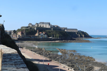 2023 09 15 De Coudeville-sur-Mer à Granville, IMG_5652 Granville, le cap Lihou depuis la promenade du Plat Gousset